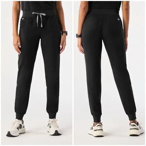 FIGS Women's L Zamora Scrub Black Tapered Jogger Pants